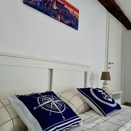 Zenin Airport 'Genova Aeroporto' Apartment Ngoại thất bức ảnh