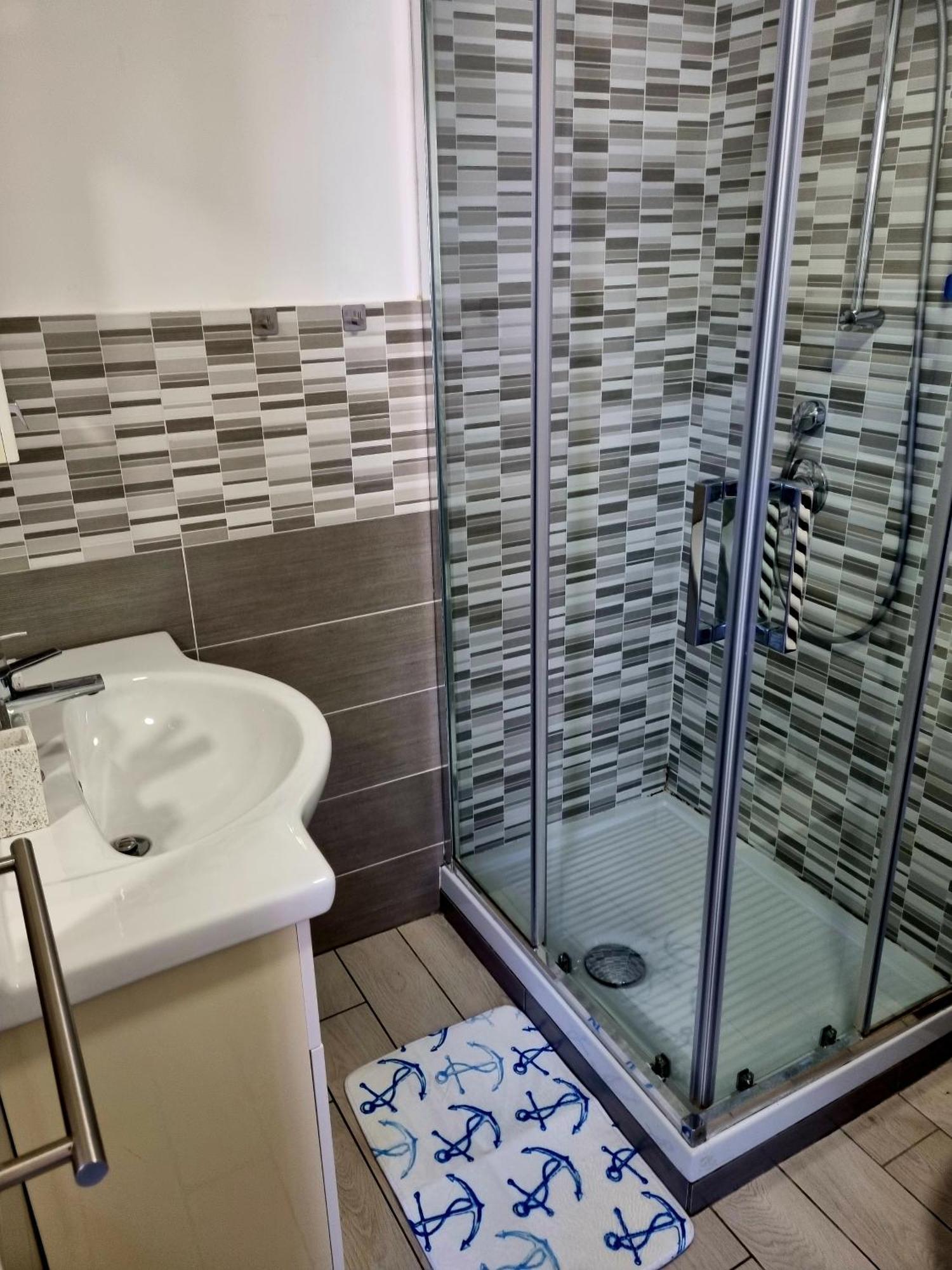 Zenin Airport 'Genova Aeroporto' Apartment Ngoại thất bức ảnh